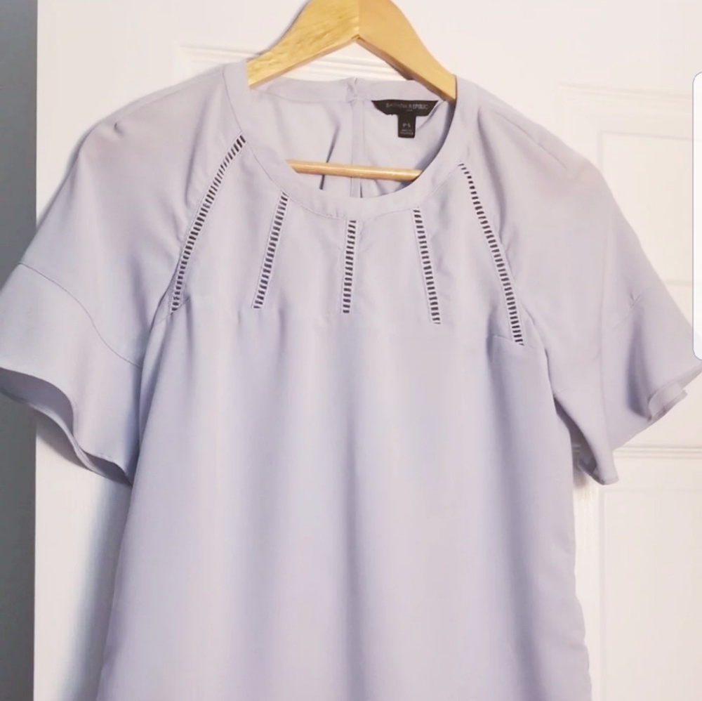 Banana republic light blue blouse
